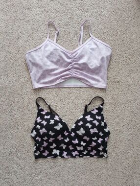 2 Pink Victoria's Secret Bras Active & Wireless Push Up Medium